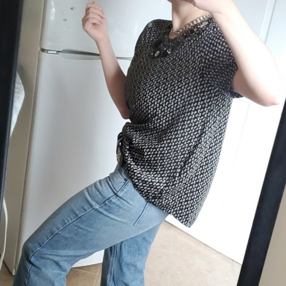 LOFT Black & White Monochrome Graphic Patterned Boxy Business Casual Blouse Top - Picture 9 of 16